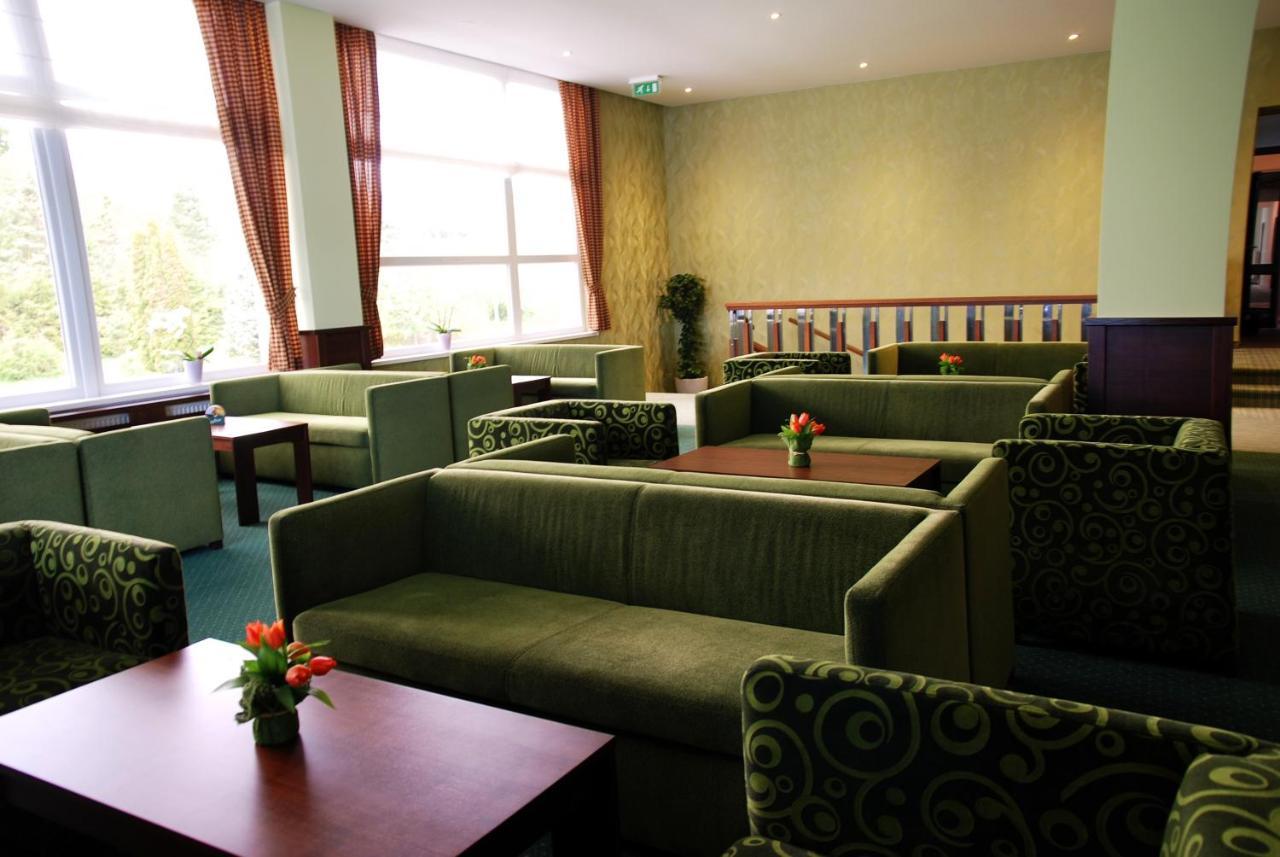Hotel Lesana สตารา เลชนา ภายนอก รูปภาพ