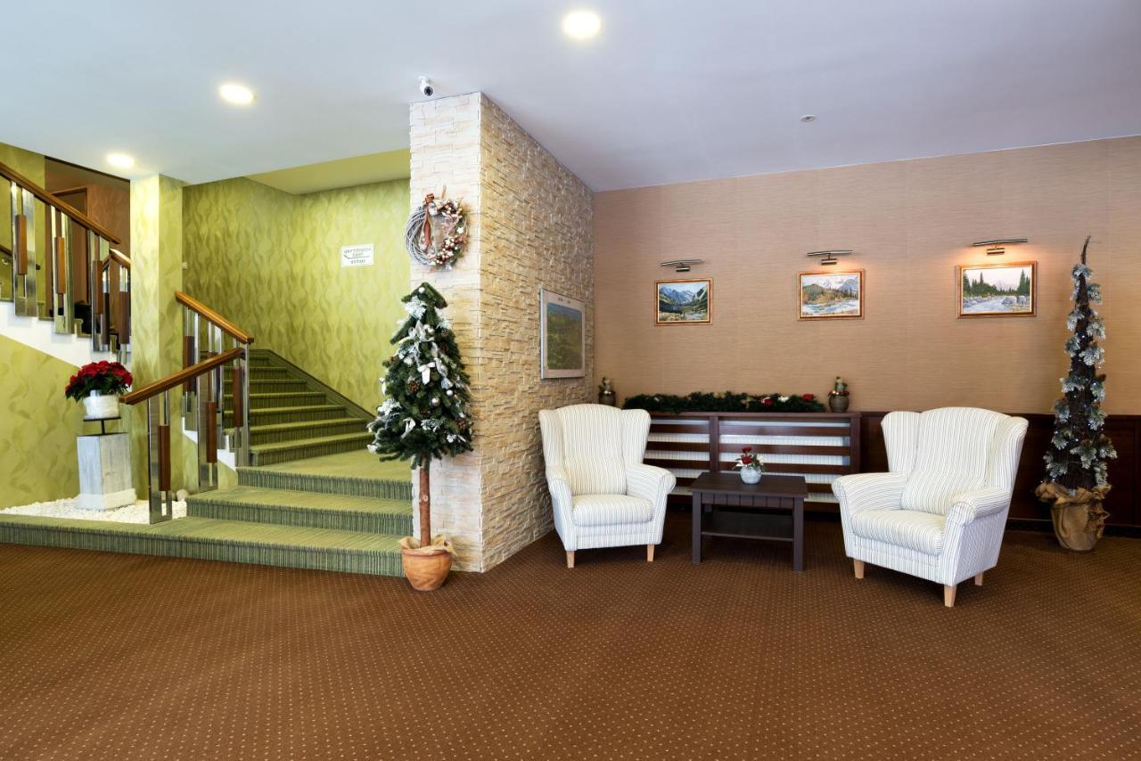 Hotel Lesana สตารา เลชนา ภายนอก รูปภาพ