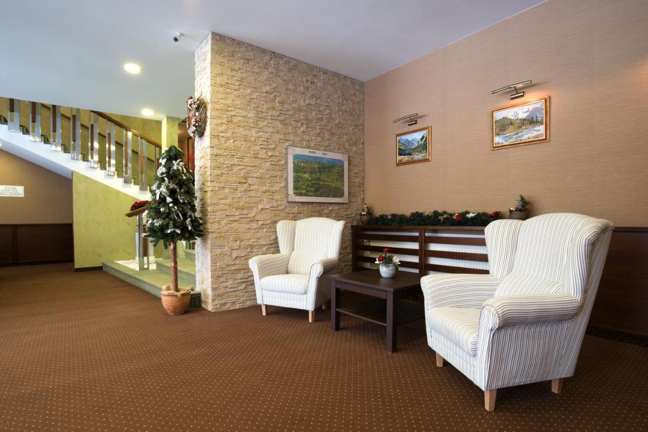 Hotel Lesana สตารา เลชนา ภายนอก รูปภาพ