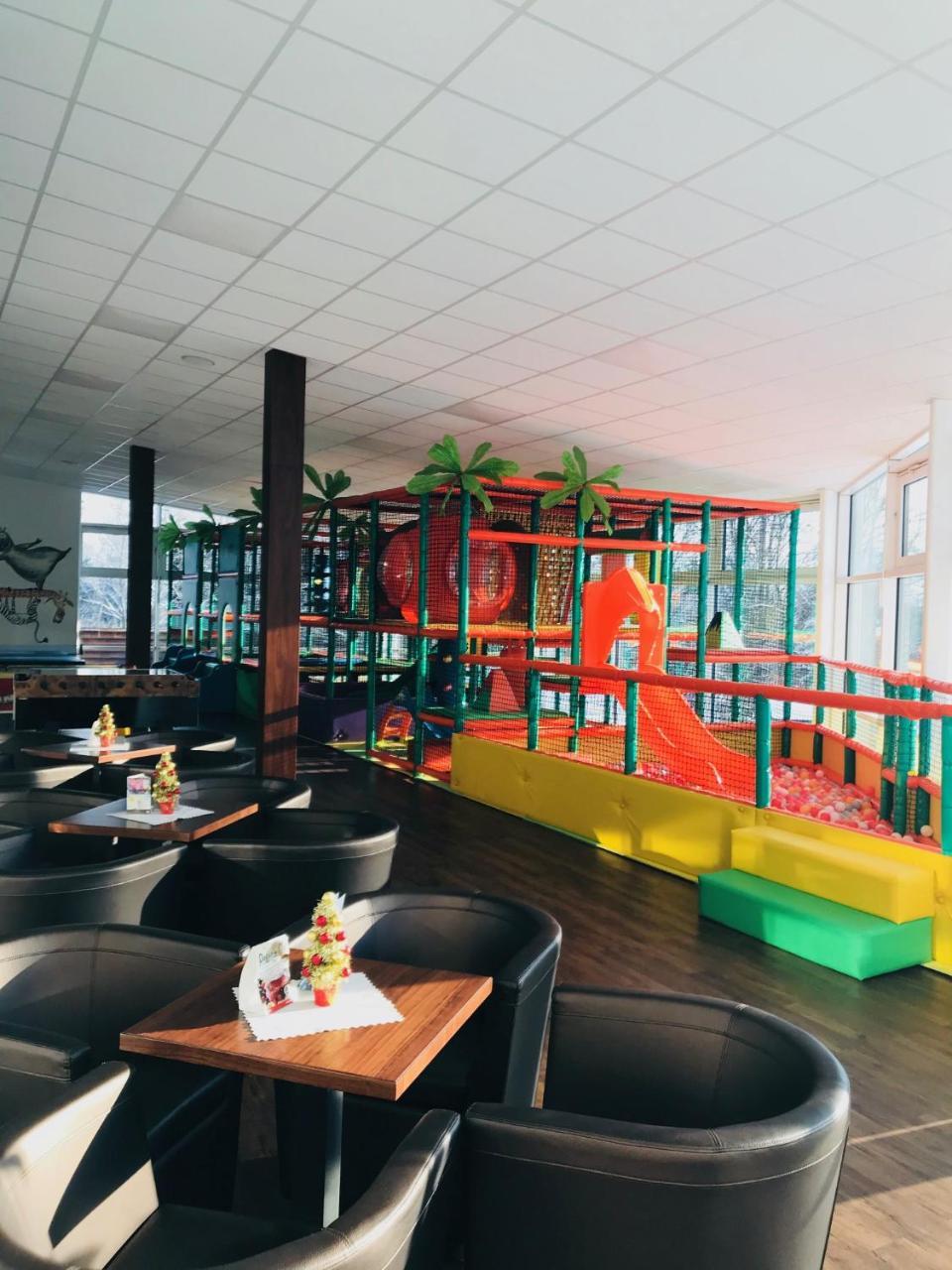 Hotel Lesana สตารา เลชนา ภายนอก รูปภาพ